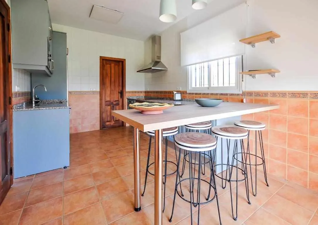 Paredones Casa Rural Caminito Del Rey Alora Country house