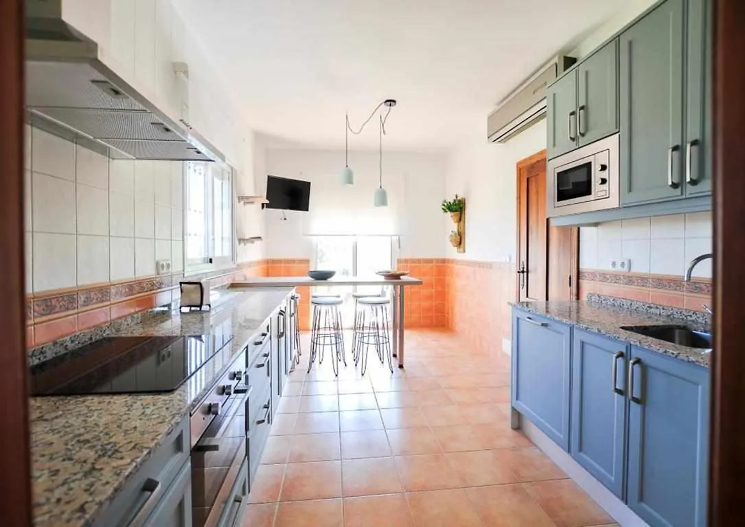 Paredones Casa Rural Caminito Del Rey Alora Country house