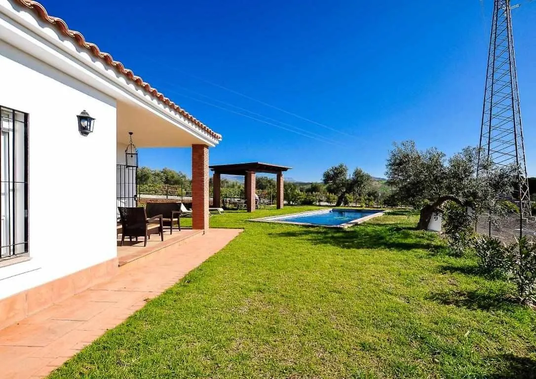 Paredones Casa Rural Caminito Del Rey Alora Spagna
